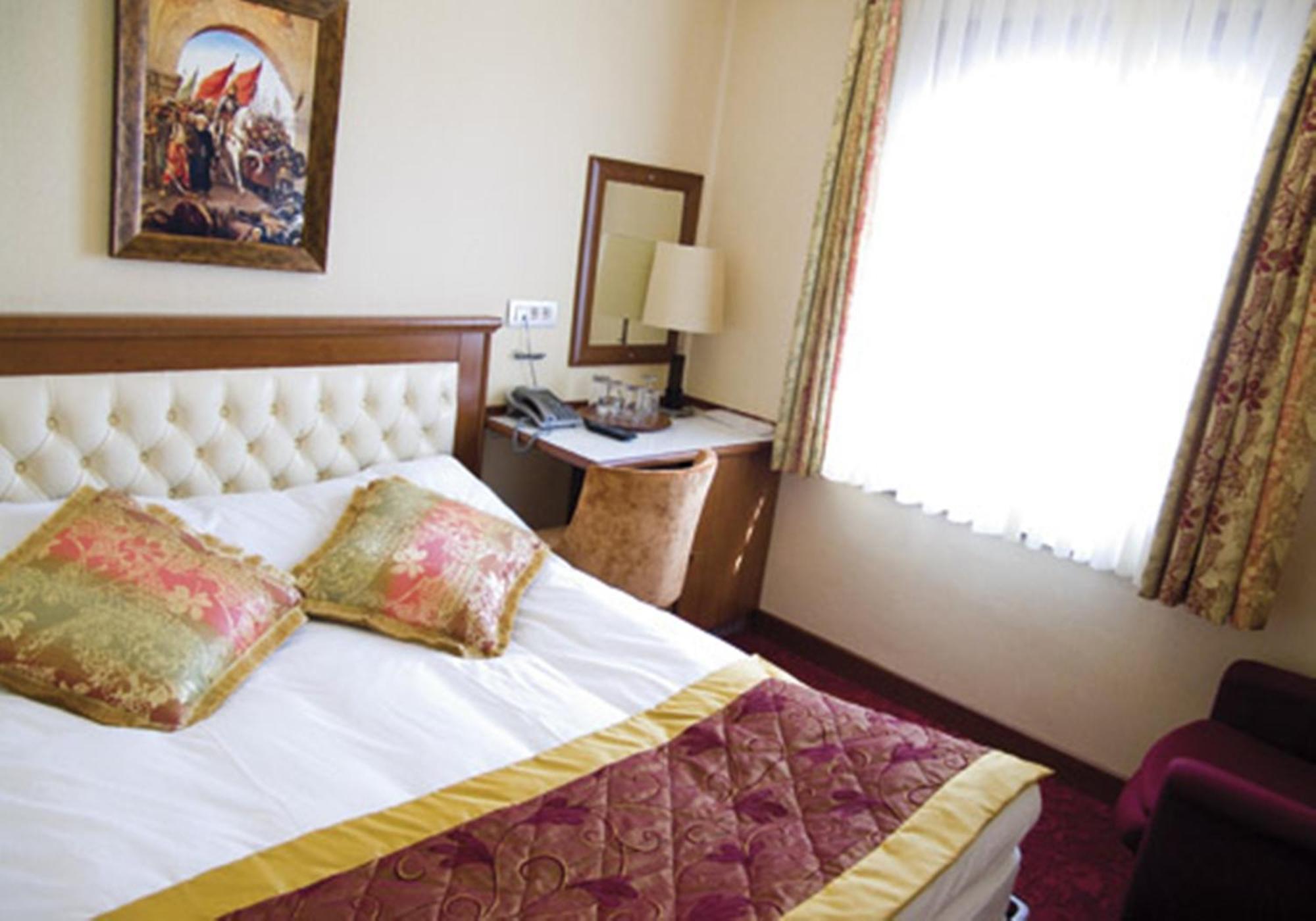 Hotel Linda — Photos 1